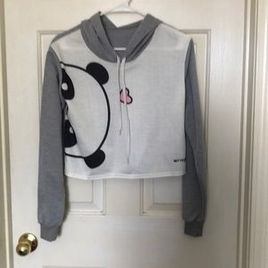 A nice long sleeve crop top
